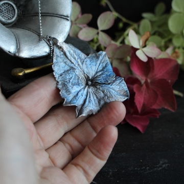 Silver-plated hydrangea -...