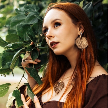 Gilded linden leaf - earrings