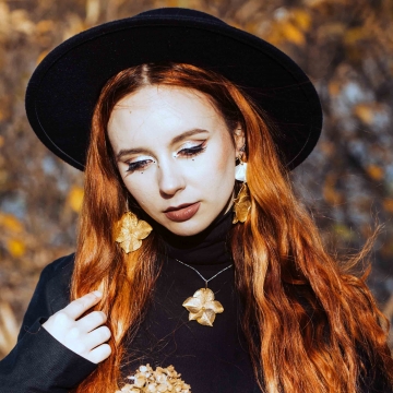 Gilded hydrangea - pendant