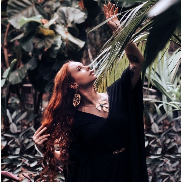 Zlacená monstera - přívěsek